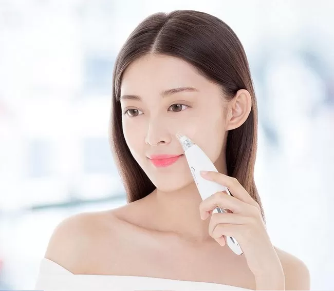 Применение электрического очистителя пор Xiaomi InFace Blackhead MS7000 Пример использования очистителя пор Xiaomi InFace Blackhead MS7000